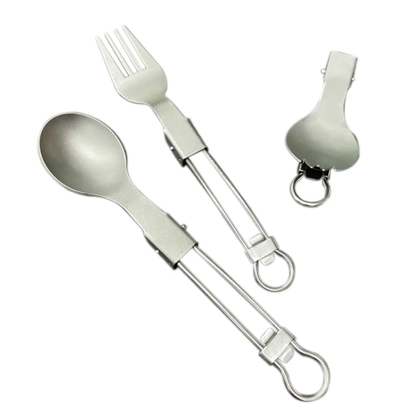 Cuillère-fourchette de camping en titane