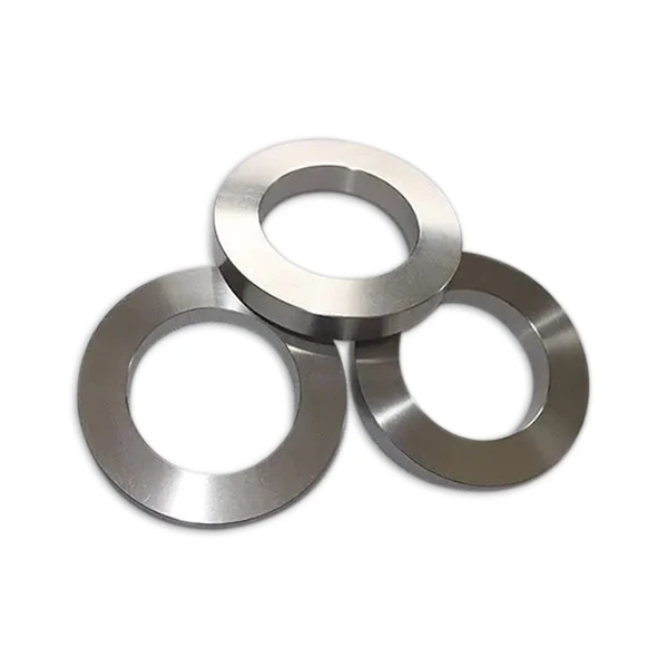 Bague forgée en titane